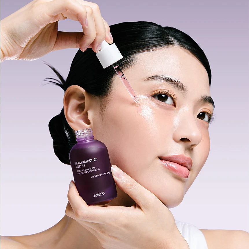 Jumiso Niacinamide 20 Serum applied on face for dark spot reduction and even skin tone