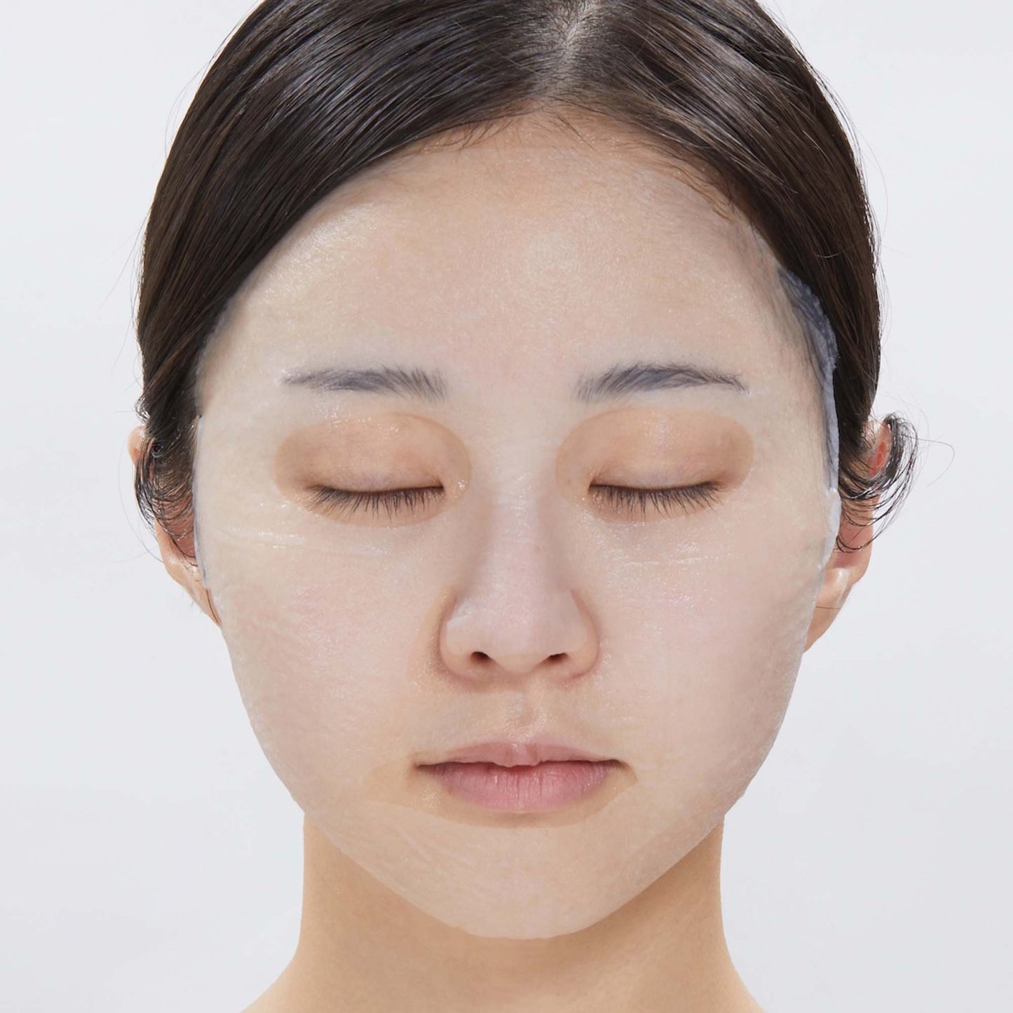 VT Cosmetics Reedle Shot 300 2 Step Mask applied on face sheet mask