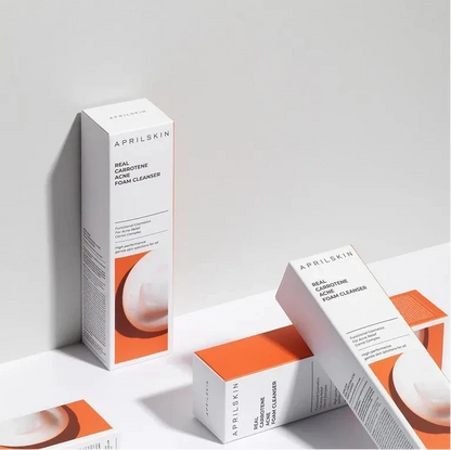 منظف ​​رغوي لعلاج حب الشباب يحتوي على الكاروتين الحقيقي