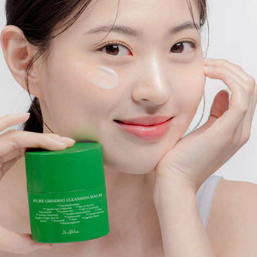 Model using Dr. Althea Pure Grinding Cleansing Balm for hydrated clean skin and gentle makeup removal