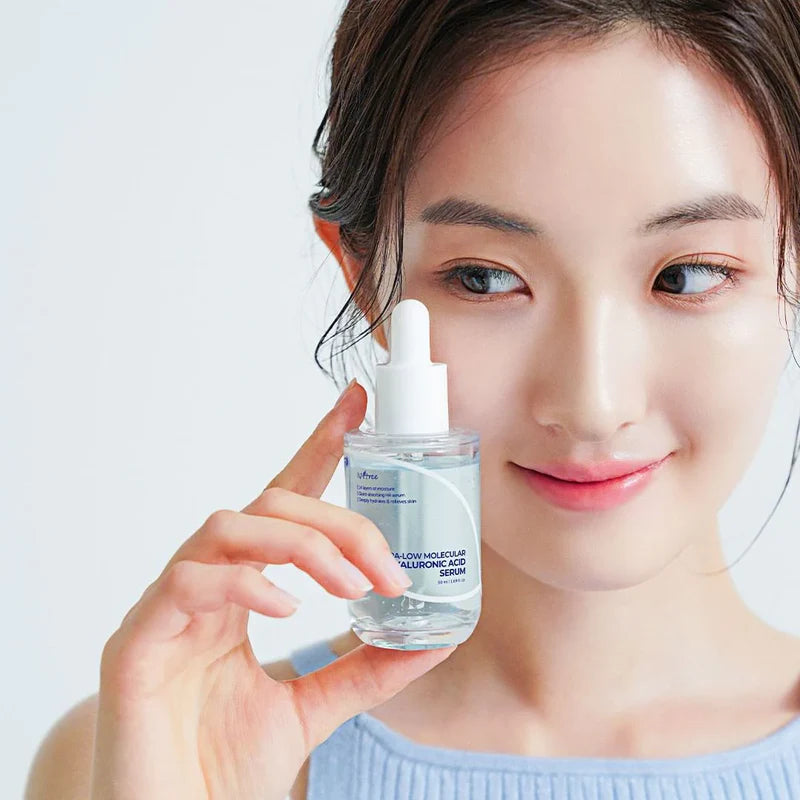 Isntree Ultra-Low Molecular Hyaluronic Acid Serum applied on face for hydrated glowing skin result