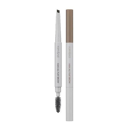 Angled tip helps create hair-like strokes for natural-looking brows