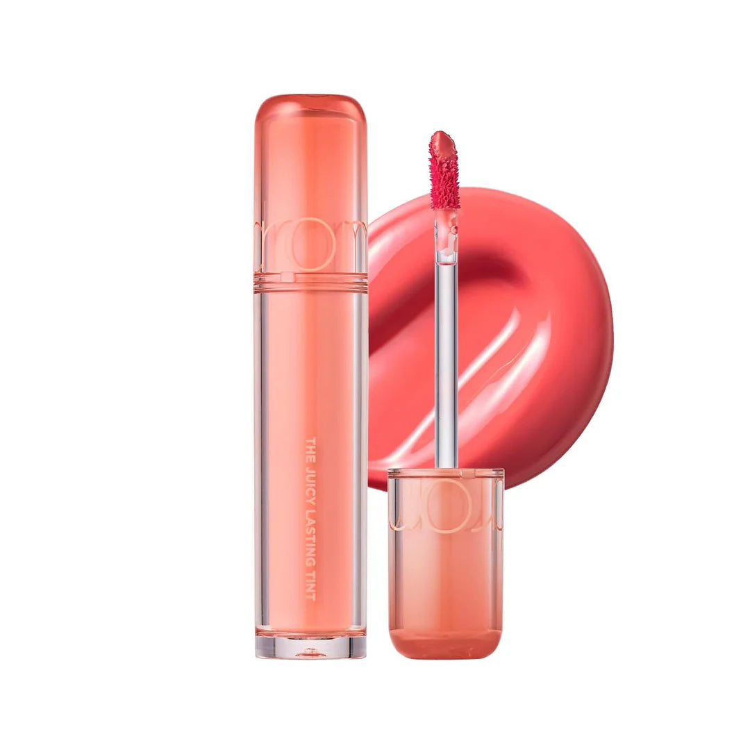rom&nd Juicy Lasting Tint 10 Bare Apricot with soft peach shade on lips
