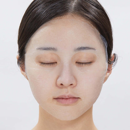 VT Cosmetics Reedle Shot 300 2 Step Mask applied on face sheet mask